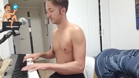 Snapshot of barebritpianist chatting on 09/25/25, 08:07 BareBritPianist online show from 09/25/25, 08:07