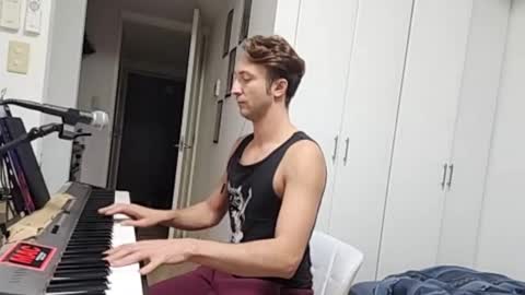 Snapshot of barebritpianist chatting on 11/03/25, 04:41 BareBritPianist online show from 11/03/25, 04:41