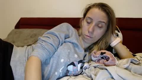 Lena online show from 03/10/26, 06:24