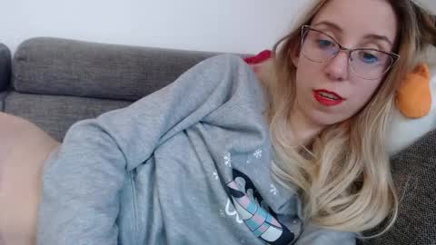 Lena online show from 04/25/26, 04:26