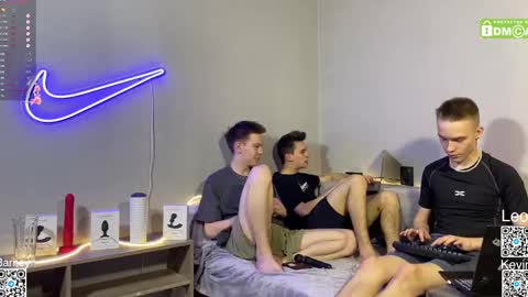 Fansly  Barney  and Kevin T  online show from 03/07/25, 08:55