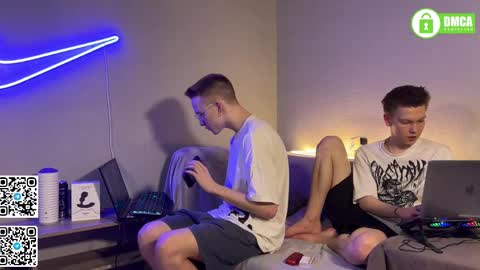 Fansly  Barney  and Kevin T  online show from 03/12/25, 06:00