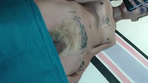 .... online show from 11/19/25, 05:02