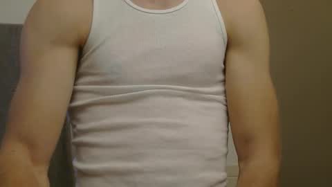 basicallyjustmee online show from 10/26/25, 04:57