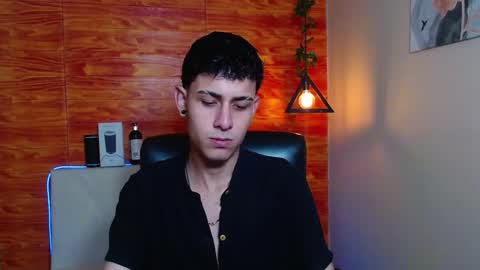 Snapshot of bastiaan_28 chatting on 01/24/25, 03:54 Bastian online show from 01/24/25, 03:54