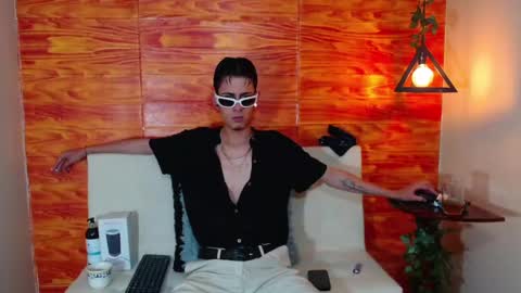 Snapshot of bastiaan_28 chatting on 03/12/25, 03:02 Bastian online show from 03/12/25, 03:02