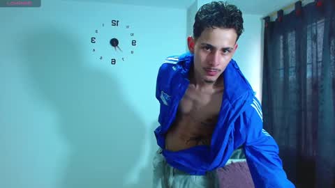 Snapshot of bastiaan_28 chatting on 10/03/25, 08:39 Bastian online show from 10/03/25, 08:39