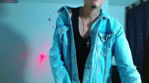 Snapshot of bastiaan_28 chatting on 10/10/25, 11:26 Bastian online show from 10/10/25, 11:26