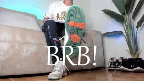 Bastian Independent Model online show from 02/11/26, 12:10