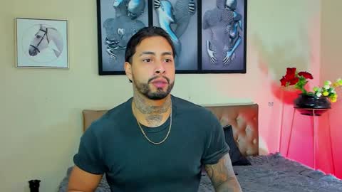 bastian_jones1 online show from 02/12/25, 03:07