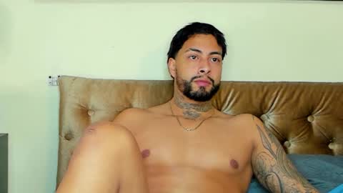 bastian_jones1 online show from 03/08/25, 09:39