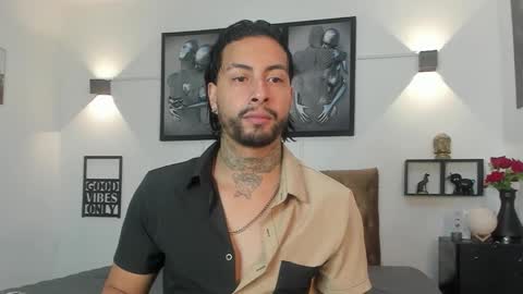 bastian_jones1 online show from 09/16/25, 09:43