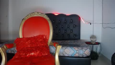 Bastian online show from 10/21/25, 04:13
