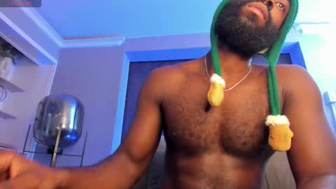 Bastian. online show from 12/14/25, 08:20