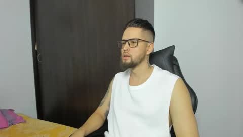 Snapshot of bastianwatson10 chatting on 11/03/25, 04:41 bastianwatson10 online show from 11/03/25, 04:41