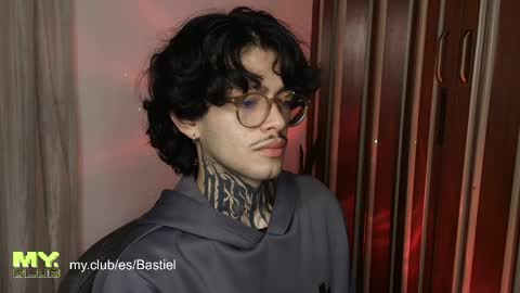 Bastiel online show from 04/18/26, 02:04