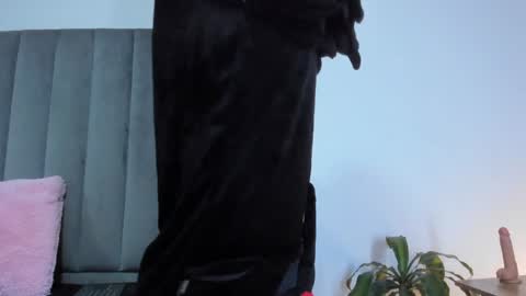 Snapshot of bathory_vamps chatting on 01/18/25, 02:33 online show from 01/18/25, 02:33