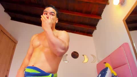Snapshot of battista_turner chatting on 09/19/25, 06:52 battista online show from 09/19/25, 06:52