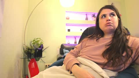 battymoll online show from 12/12/24, 06:31