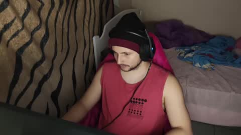 Snapshot of baxxline chatting on 02/23/25, 09:37 Baxxline online show from 02/23/25, 09:37