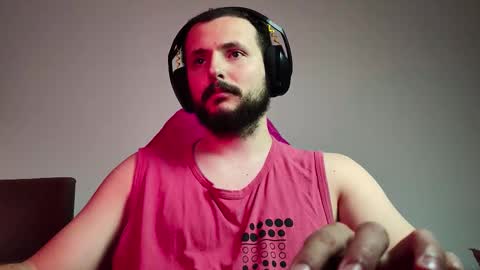 Snapshot of baxxline chatting on 09/13/25, 01:27 Baxxline online show from 09/13/25, 01:27