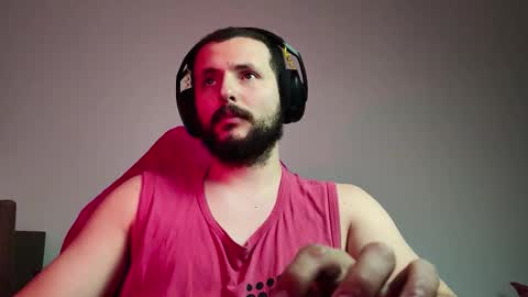 Snapshot of baxxline chatting on 09/14/25, 04:11 Baxxline online show from 09/14/25, 04:11