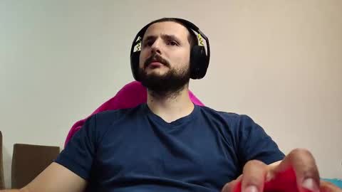 Snapshot of baxxline chatting on 10/16/25, 08:26 Baxxline online show from 10/16/25, 08:26