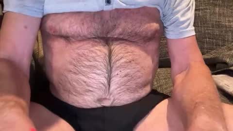 Snapshot of baykiwi54 chatting on 12/22/25, 08:11 baykiwi54 online show from 12/22/25, 08:11