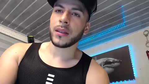 Snapshot of bayron_fiit chatting on 05/03/26, 11:16 Bayron Rodriguez online show from 05/03/26, 11:16