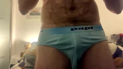 Snapshot of baz73 chatting on 11/07/25, 08:09 Baz online show from 11/07/25, 08:09