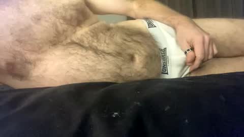 Snapshot of baz73 chatting on 11/28/25, 12:24 Baz online show from 11/28/25, 12:24