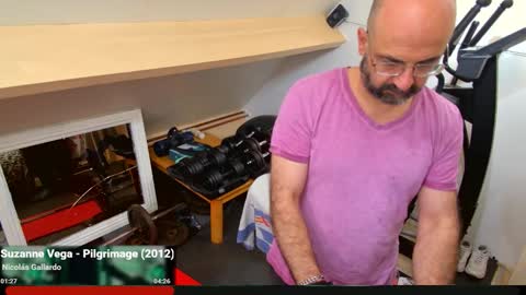 bazzz_8 online show from 10/30/25, 04:52