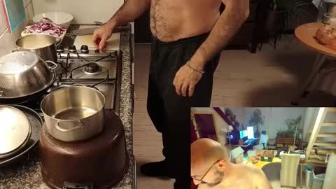 bazzz_8 online show from 12/01/25, 04:34