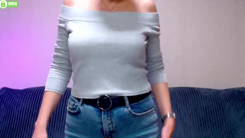 bb__bonami_ online show from 01/11/25, 02:58