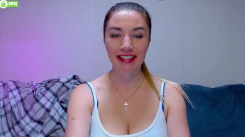 bb__bonami_ online show from 09/23/25, 04:43