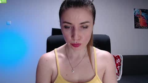 bb__bonami_ online show from 04/25/26, 03:42