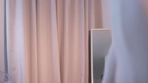  JETT  DENI  online show from 10/10/25, 09:25