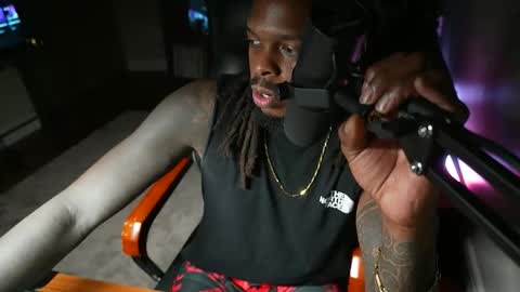 Black Daddy online show from 04/15/26, 12:23