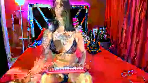 Snapshot of bbesitaquenn chatting on 01/17/26, 02:38 BBesitaQuen 18 latina ass lovense cum lush online show from 01/17/26, 02:38