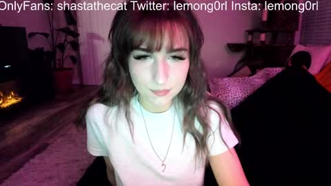 Snapshot of bbshasta chatting on 09/15/25, 06:02 Shasta online show from 09/15/25, 06:02