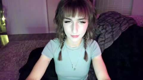 Snapshot of bbshasta chatting on 06/22/26, 05:15 Shasta online show from 06/22/26, 05:15
