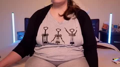 Love online show from 12/19/25, 04:30