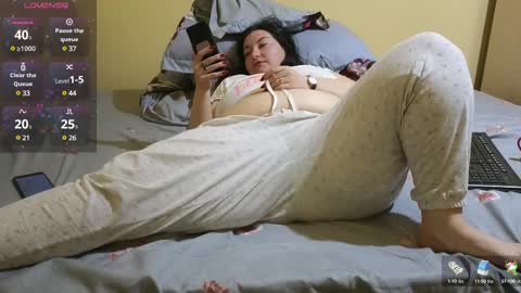 Emma online show from 02/22/25, 08:42