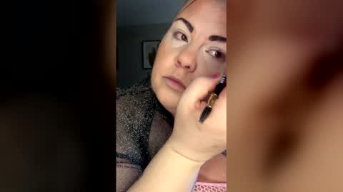 Desire online show from 04/28/26, 02:33