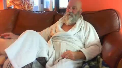 Snapshot of bbwlvr16 chatting on 11/28/25, 11:18 bbwlvr16 online show from 11/28/25, 11:18