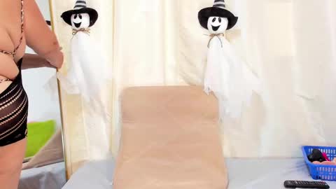 Salome online show from 10/10/25, 08:41