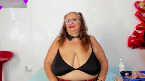 Snapshot of bbwsalome chatting on 05/29/26, 08:18 Salome online show from 05/29/26, 08:18
