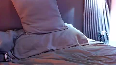 bby044 online show from 04/01/26, 01:41