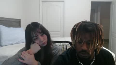 Snapshot of bby_julesss chatting on 12/19/25, 05:25 bby_julesss online show from 12/19/25, 05:25