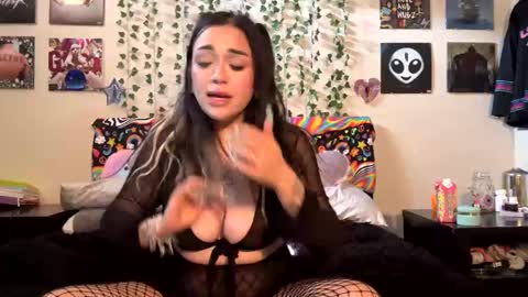 bbyslugggg online show from 02/17/25, 08:04